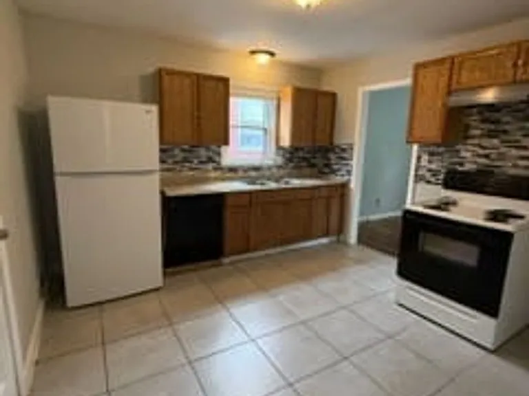 6626 College Ave — Photo 3
