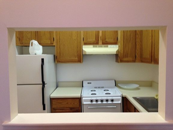 2nd image of 81 W 128th St #1A