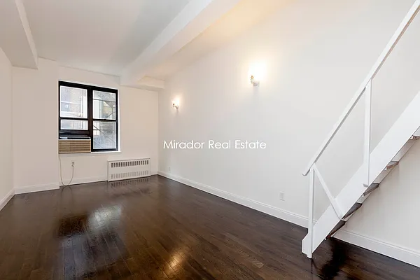 Rented by Mirador Real Estate | media 10