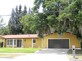 7104 Willow St, Sarasota, FL 34243