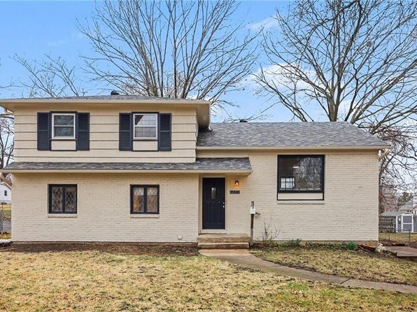 7516 W 96th Ter