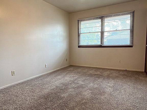3rd image of 447 S 26th St #449