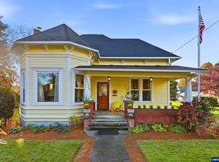 38808 N Main St, Scio, OR 97374