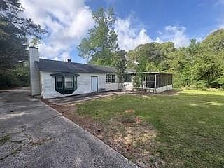 2nd image of 4670 Lott Rd