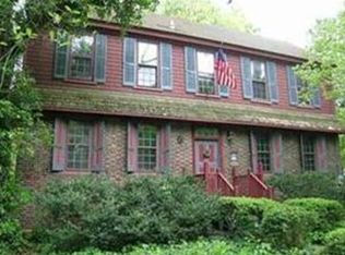 27430 Mount Pleasant Rd, Columbus, NJ 08022