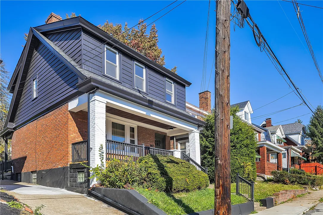 257 Church Ave photo 1