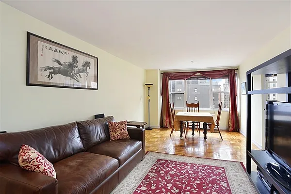Sold by Citi Habitats | media 7