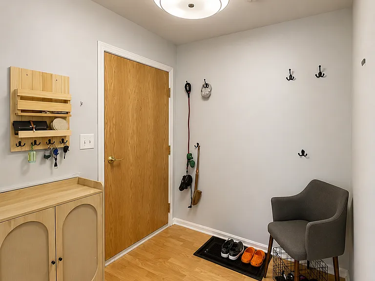 165 Cottage St #303 — Photo 3