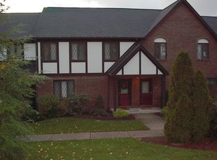 1605 Stone Mansion Dr, Sewickley, PA