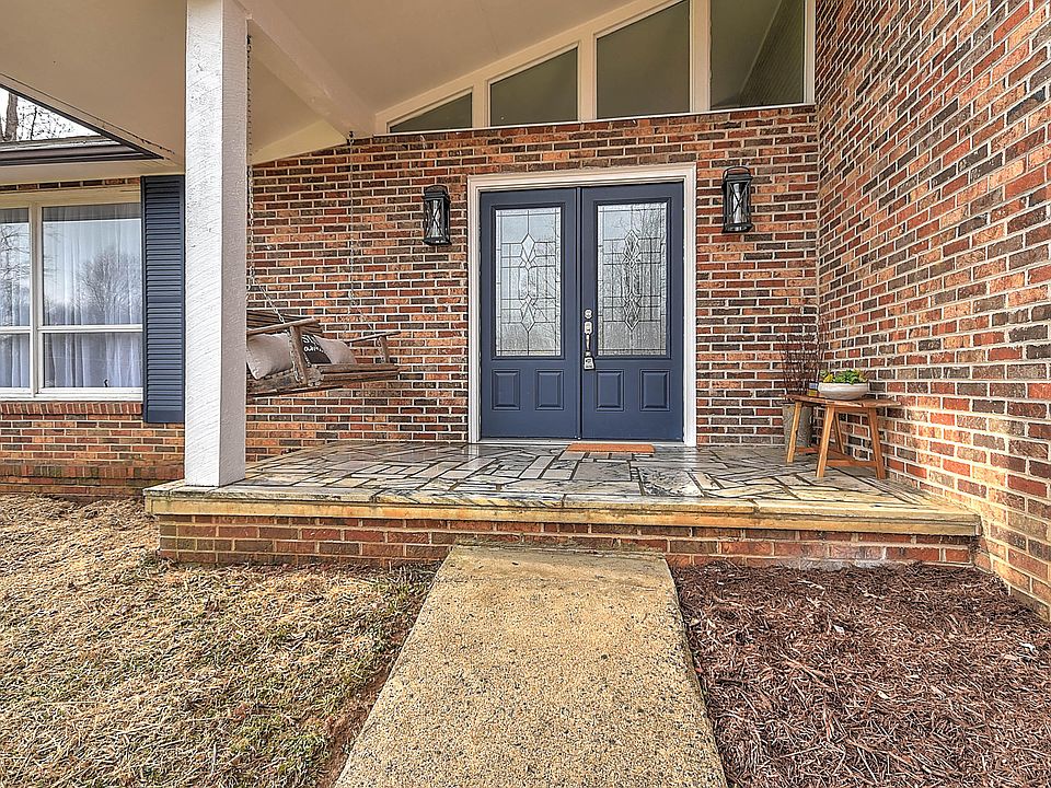 124 Pansy St, Johnson City, TN 37601 Zillow