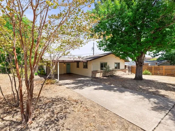 102 Prince Dr, Austin, TX 78752