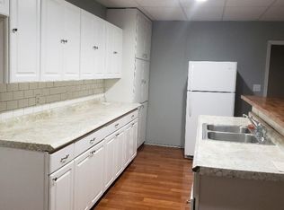 1852 Clay St #A, Saint Joseph, MO 64501