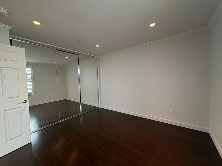 2050 Divisadero St #3 — Photo 28