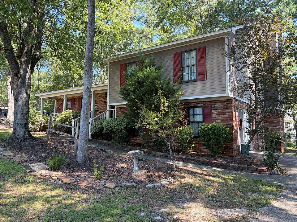 518 Adams Mill Ln