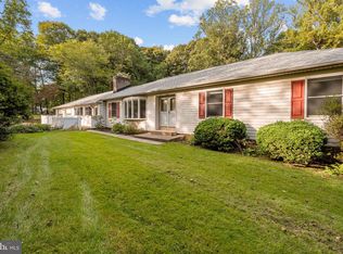10838 Henderson Rd, Fairfax Station, VA 22039