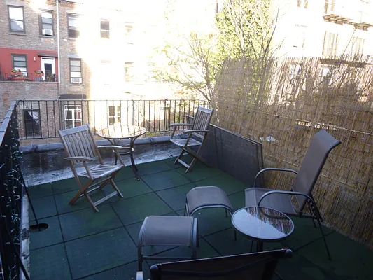 Rented by JK Dansar Corp | media 6