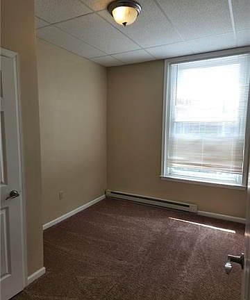 5th image of 17 Belvidere St APT 202