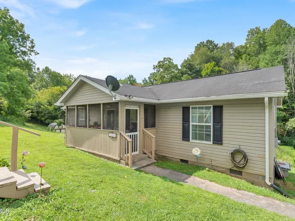 3732 Bishoptown Rd, Duffield, VA 24244
