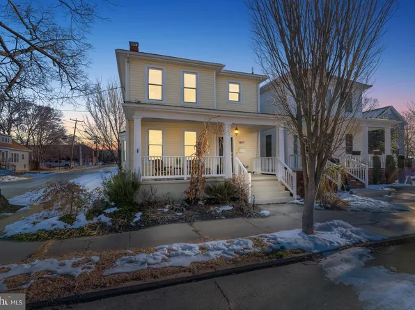1617 Charles St, Fredericksburg, VA 22401