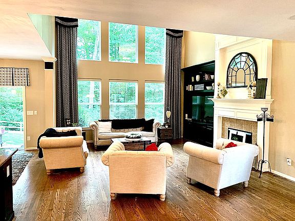Refinished floors Nov 2019