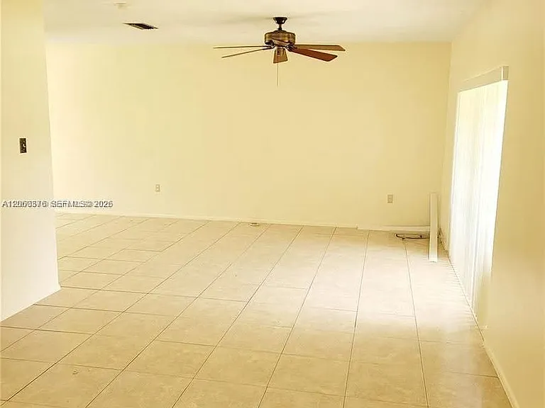 7590 NW 20th Ct — Photo 11