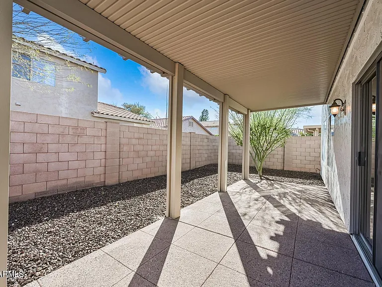 2621 E Waterview Ct — Photo 24