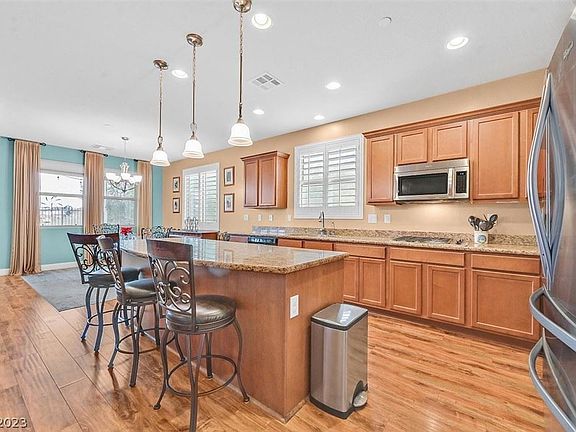 5th image of 488 Punto Vallata Dr