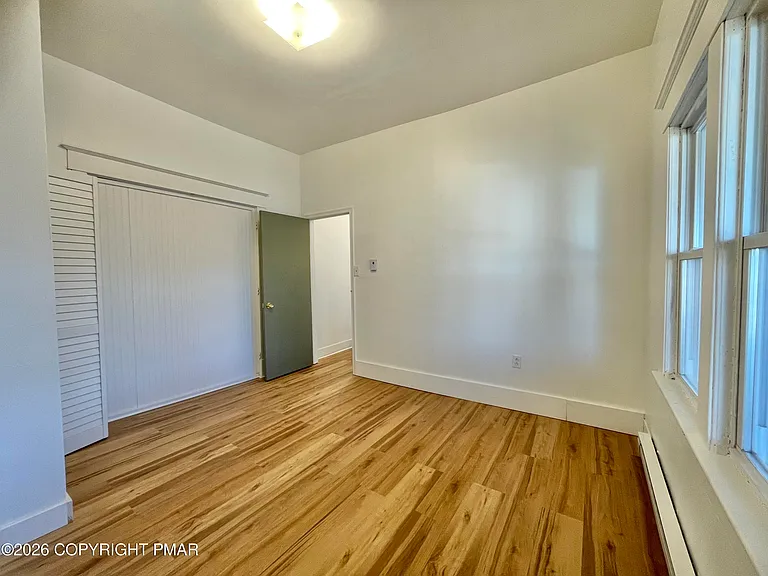 1028 N Webster Ave #1 — Photo 12