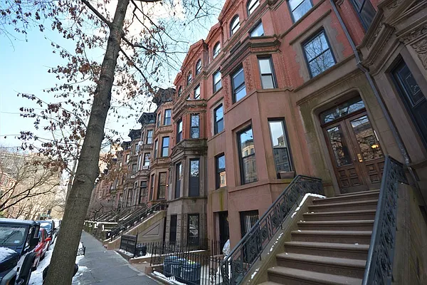 Rented by Citi Habitats | media 11