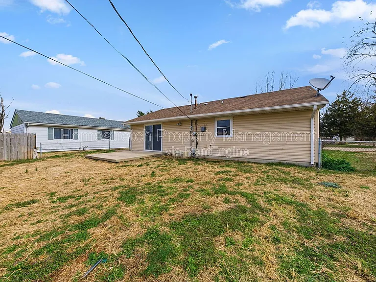 850 Saint Bartholomew Dr — Photo 27