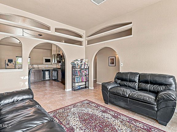 5th image of 2292 Lisa Sherr St