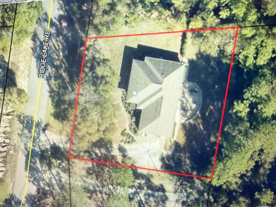 1st image of 595 Ridge Lake Rd