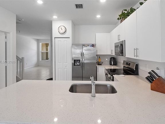 5th image of 5544 NW 27th Pl
