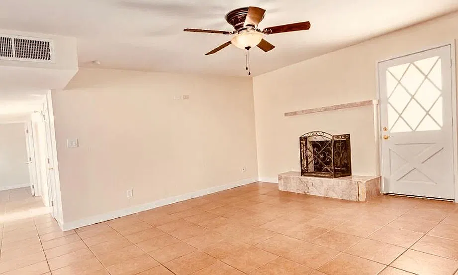 5 bed, 1404 sqft, $2,195 — Photo 4