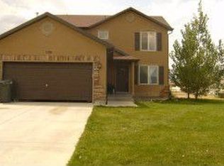 1150 Kimball Dr, Grantsville, UT 84029