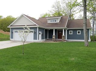 5337 Lone Beech Dr, Traverse City, MI 49685