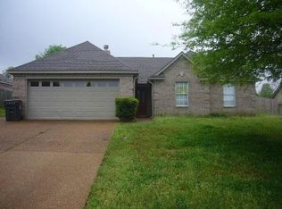 60 Oak Ridge Cv, Oakland, TN 38060