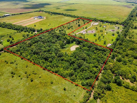 4th image of 800 Private Road 60406