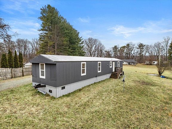 2nd image of 4475 Raccoon Pl