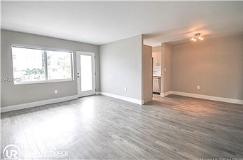 1st image of 1600 West Ave APT 204