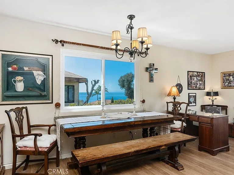 3068 Zell Dr — Photo 11