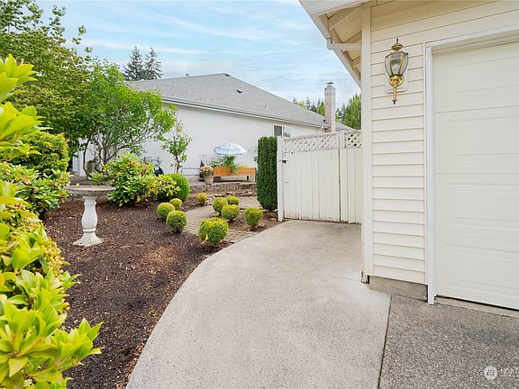 3rd image of 3019 SE 156th Avenue