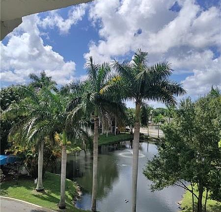 2nd image of 6190 Woodlands Blvd APT 416