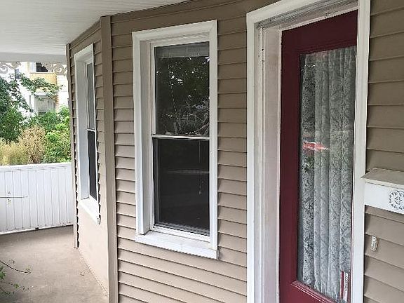 3rd image of 32 Brittin Ave