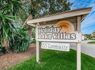 1025 Bowsprit Ln, Holiday, FL 34691