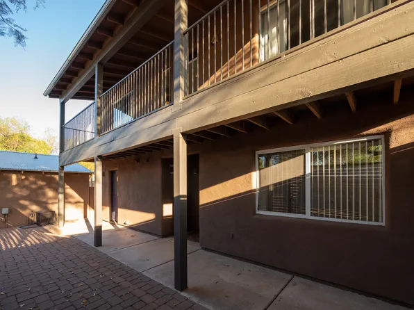 2936 E Hawthorne St, Tucson, AZ 85716