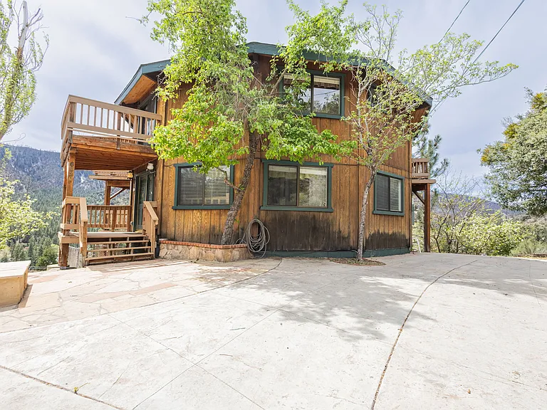 6326 Bluebird Rd — Photo 44