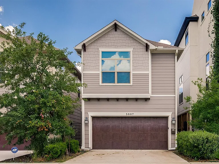 5807 Larkin St — Photo 1