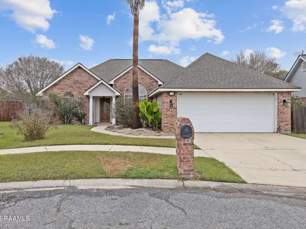 103 Cricklade Ct, Youngsville, LA 70592