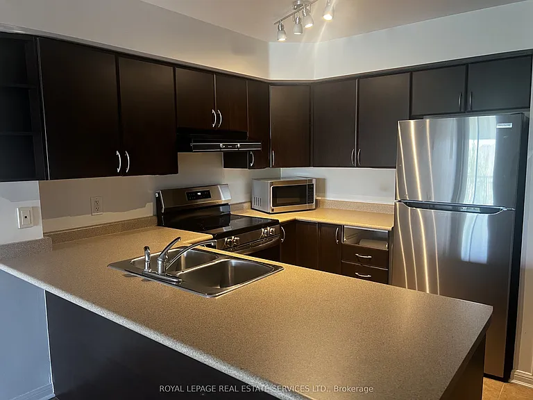 3070 Rotary Way #406 — Photo 9